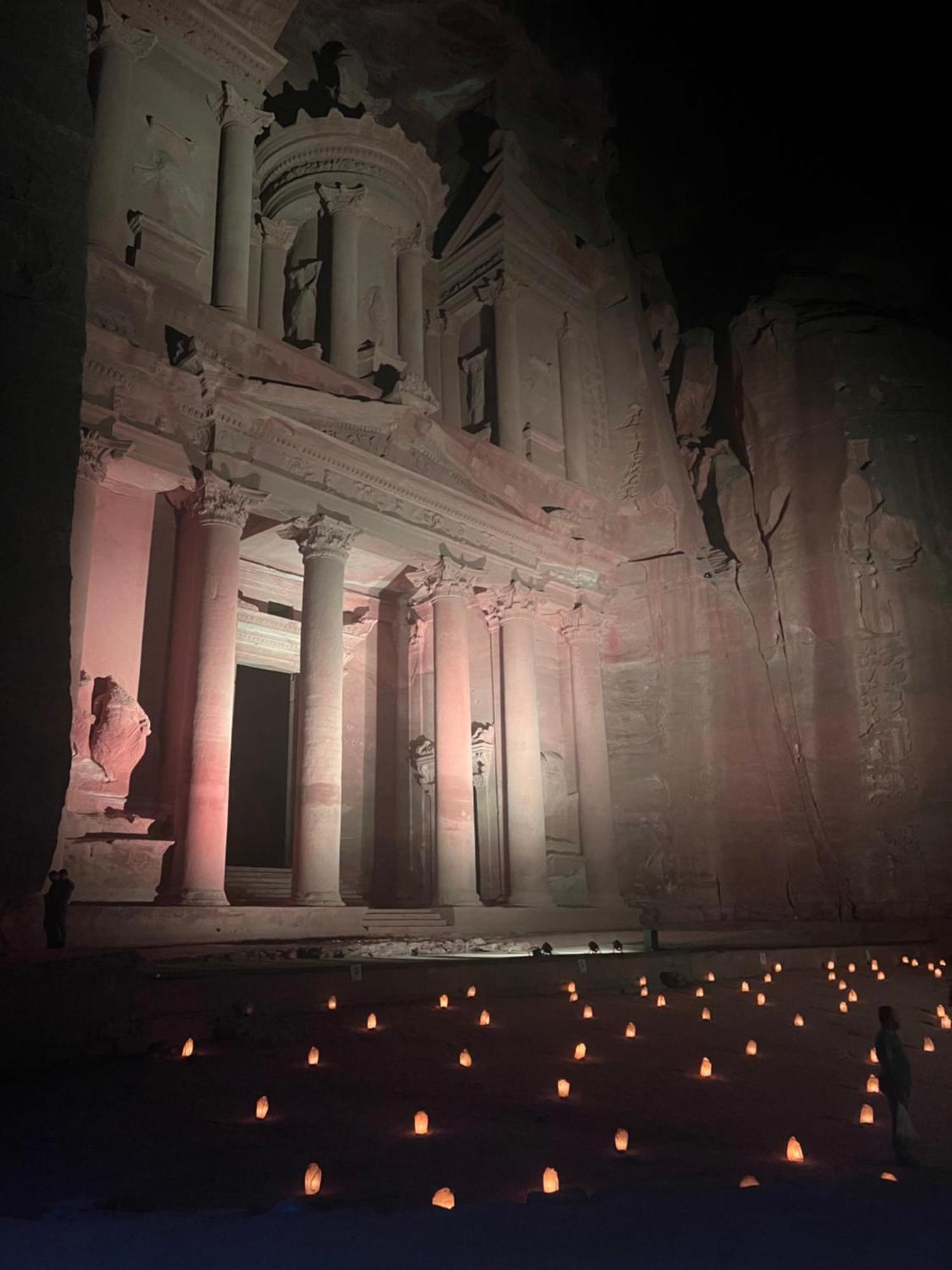 Indiana Jones Home Stay Petra Bagian luar foto