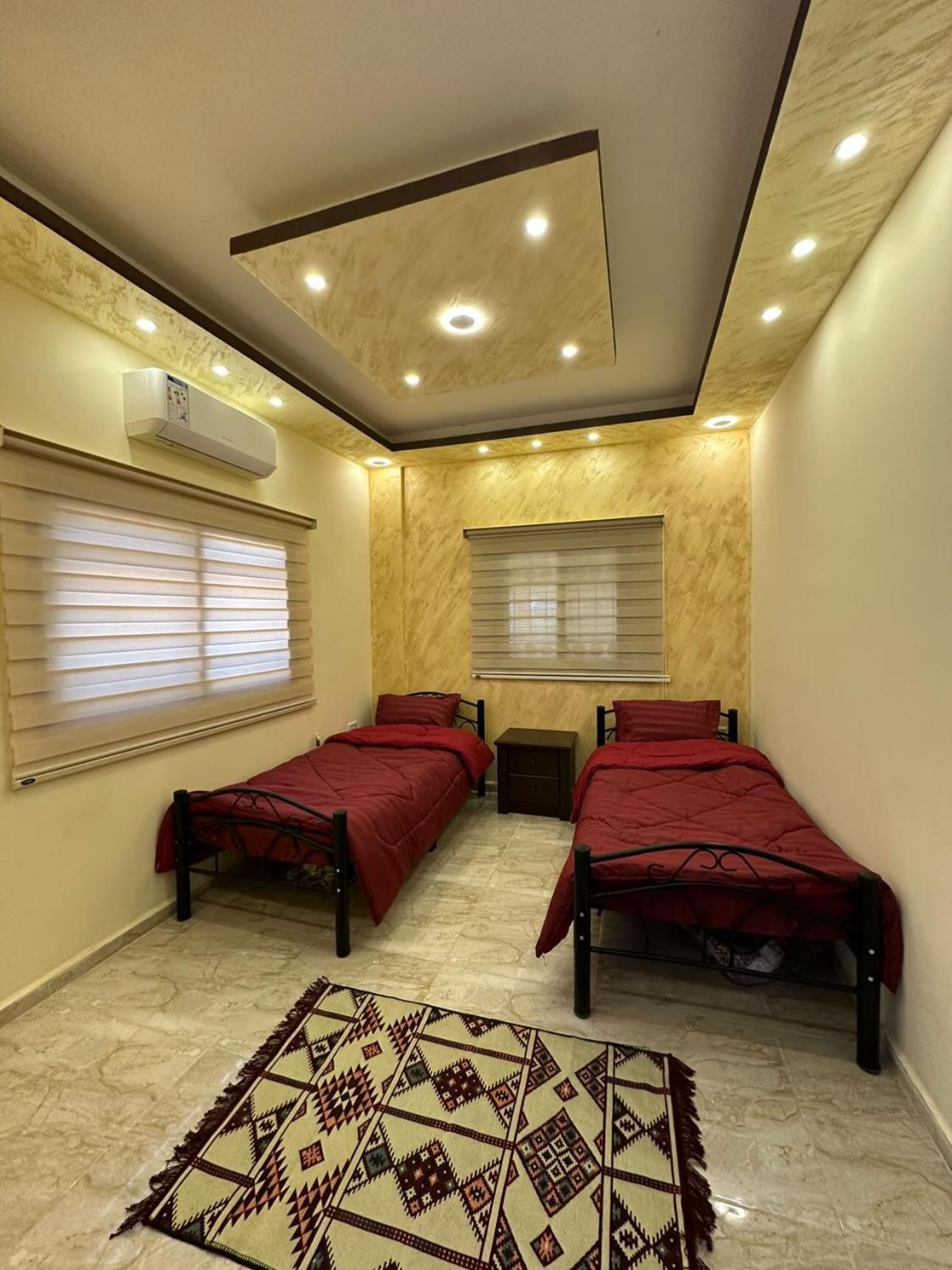 Indiana Jones Home Stay Petra Bagian luar foto