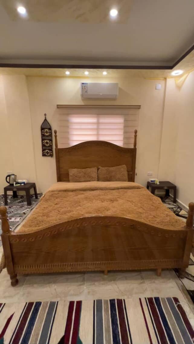 Indiana Jones Home Stay Petra Bagian luar foto